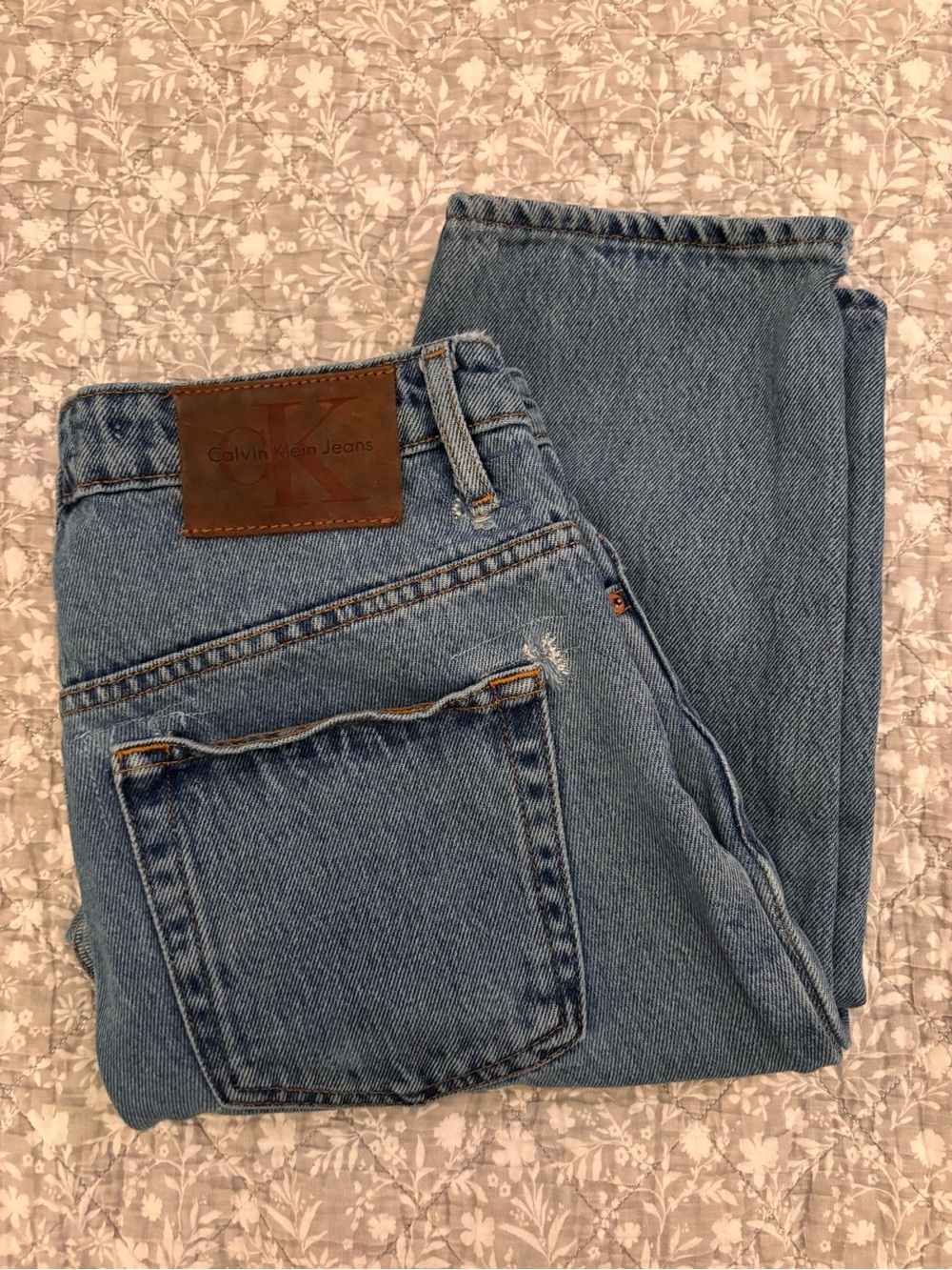 Vintage Calvin Klein Light Blue Slim Straight Jeans size 27